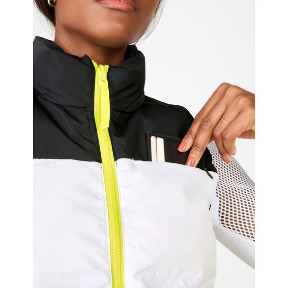 Kristen Reversible Puffer Vest S Black White Yellow Zip Travel Layer RN134638 - Picture 2 of 8